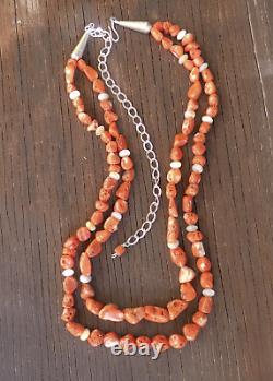 Collier superposé à deux brins en corail Navajo amérindien