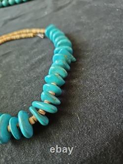 Collier vintage amérindien Navajo en turquoise avec perles Heishi
