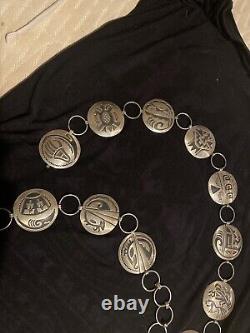 Conchos ronds en argent sterling avec superposition amérindienne par Jerry Cowboy Navajo