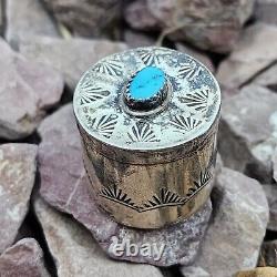 Conteneur à pilules empoisonnées en argent sterling et turquoise fabriqué par les Navajos amérindiens