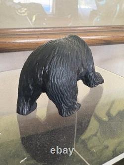 Fétiche en jais sculpté en ours Navajo Amérindien (Frank Tom) 3