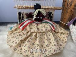 Grande poupée tisserande Navajo amérindienne avec bébé fabriquée à la main