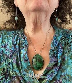 Gros pendentif en malachite amérindien Navajo avec chaîne du Powwow de Stanford