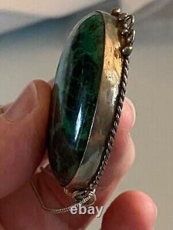 Gros pendentif en malachite amérindien Navajo avec chaîne du Powwow de Stanford