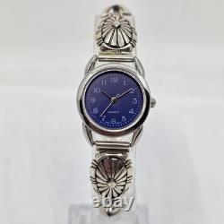 Montre pour femme en argent sterling amérindienne Navajo signée
