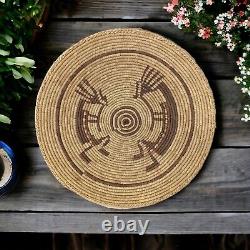 Panier Kokopelli Pictural enroulé Navajo amérindien de 15 pouces de diamètre fait main