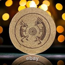 Panier Kokopelli Pictural enroulé Navajo amérindien de 15 pouces de diamètre fait main