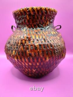 Panier de Pêche Amérindien avec Poignées en Cheveux de Cheval Musée Navajo Nice