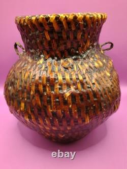 Panier de Pêche Amérindien avec Poignées en Cheveux de Cheval Musée Navajo Nice