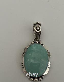 Pendentif Navajo amérindien Leroy Silver en argent sterling et turquoise Kingman