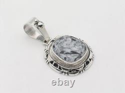 Pendentif amérindien Navajo fait main en argent sterling et turquoise White Buffalo