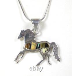 Pendentif collier en inlay de cheval Pueblo en argent sterling Navajo Calvin Begay