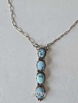 Pendentif de collier en argent sterling Navajo avec turquoise signé par Marcella James