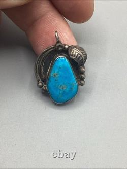 Pendentif en argent et turquoise vintage signé Tom Willeto, amérindien Navajo