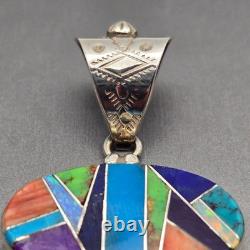 Pendentif en argent sterling Navajo Yazzie en inlay multi-pierres estampillé des Amérindiens