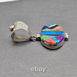 Pendentif en argent sterling Navajo Yazzie en inlay multi-pierres estampillé des Amérindiens