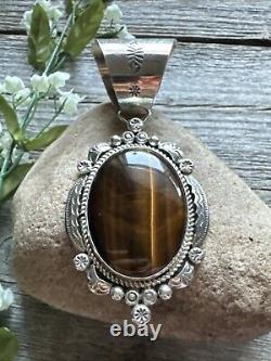 Pendentif en argent sterling Navajo amérindien avec œil de tigre marron RY