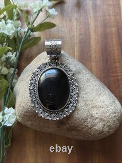 Pendentif en argent sterling Navajo amérindien avec onyx noir, cadeau d'Etta Enditto