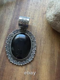 Pendentif en argent sterling Navajo amérindien avec onyx noir, cadeau d'Etta Enditto