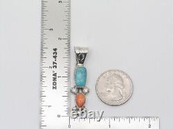 Pendentif en argent sterling fait à la main par les Amérindiens Navajo avec 2 pierres multicolores