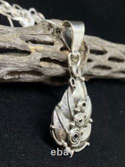 Pendentif en plumes en argent sterling traditionnel amérindien Navajo avec chaîne de 20 pouces