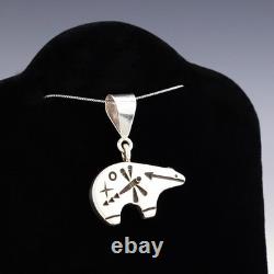 Pendentif ours en argent sterling Navajo amérindien par Norman Woody