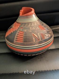 Poterie gravée Navajo Amérindienne Doreen Lansing R Nelson Pot de graines Aigle