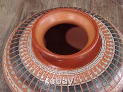 Poterie navajo amérindienne gravée et peinte à la main, roi