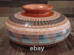 Poterie navajo amérindienne gravée et peinte à la main, roi