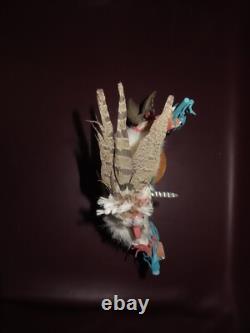 Poule colibri amérindienne Navajo sculptée en bois plume fourrure cuir poupée Kachina