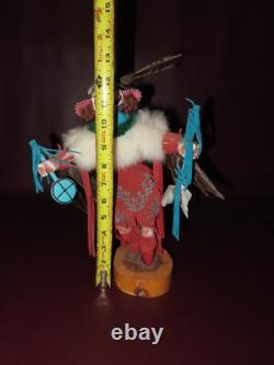 Poule colibri amérindienne Navajo sculptée en bois plume fourrure cuir poupée Kachina