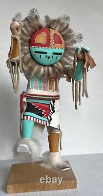 Poupée Kachina de danseur du soleil Navajo amérindien, signée par l'artiste, vintage, haute de 14 pouces