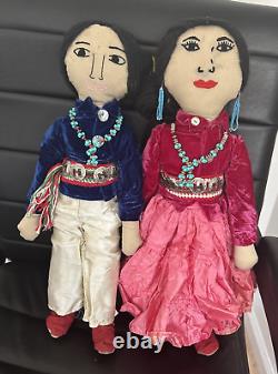 Poupée de couple amérindien Navajo Vtg faite à la main avec collier de turquoise perlé 21