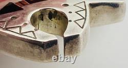 Ray Tracey + Knifewing Segura ours incrusté en argent sterling Navajo sur collier