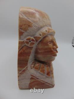 SCULPTURE EN ALABASTRE NAVAJO AMÉRINDIENNE PAR L'ARTISTE SUSIE JOE Long 11 LBS