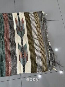 Tapis couverture en laine tissé à la main Navajo antique indien d'Amérique 58 X 26 LIRE