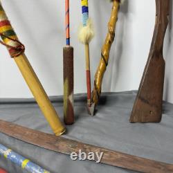 Vente vintage amérindienne Navajo fait main lot de 9 têtes en pierre, flèches, pipes, baguette de tambour