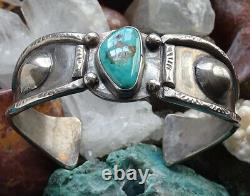 Vieille Amérindienne, Navajo Turquoise Cuff Bracelet 40 Grams Argent Sterling