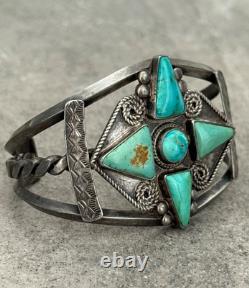 Vieux Bracelet en Argent Navajo en Turquoise Caréné 6,75 po