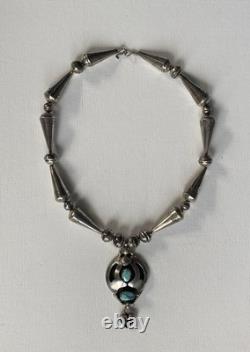 WAOUH ! Collier à pendentif amérindien navajo en argent massif et turquoise, signé GE